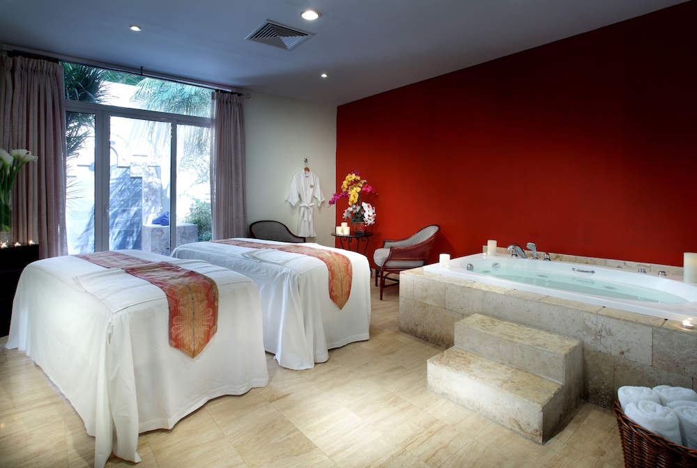 Punta Cana Vacations - Grand Palladium Palace Resort Spa  Casino - All Inclusive - Property Image 21