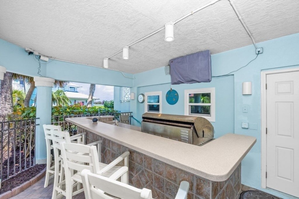 Raptiva Captiva Island 3 Bedroom Home