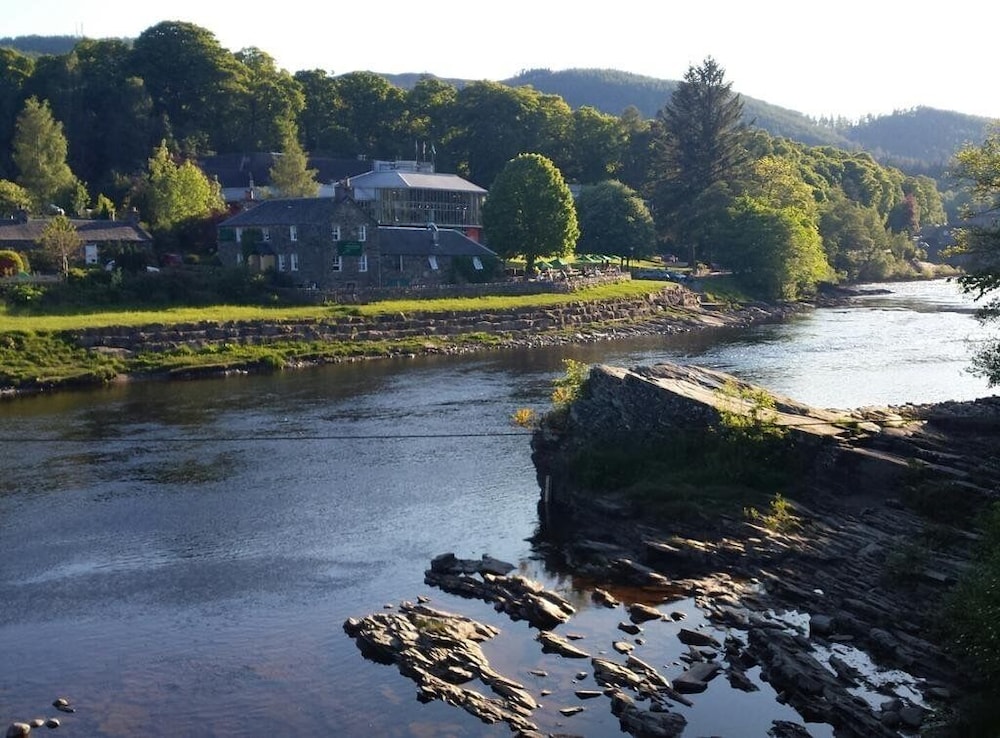 Port Na Craig Inn