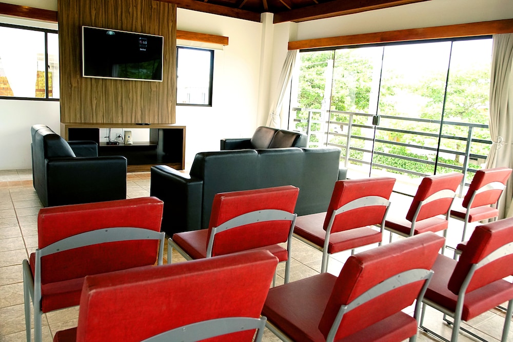 Paraiso Tropical Apartamentos e Camping view 4