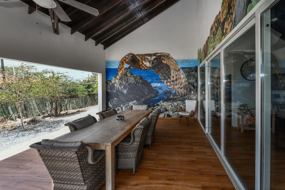Picaron Villas in Santa Cruz