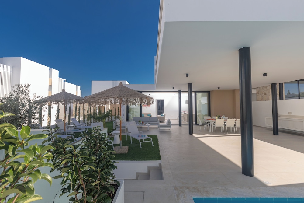 Protaras Aqua Pearl Villa