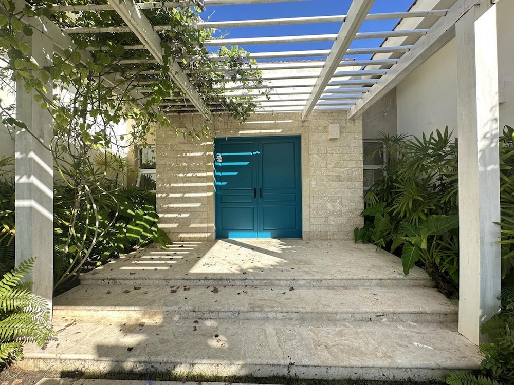 Hacienda C12 in Punta Cana view 4