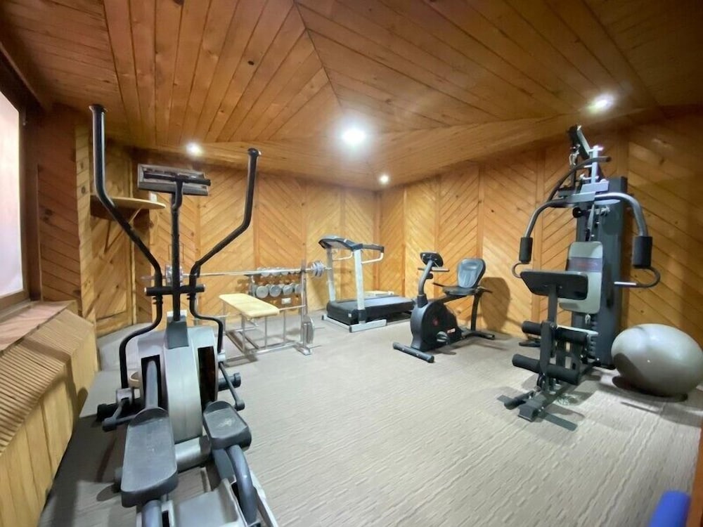 Pahalgam hotel