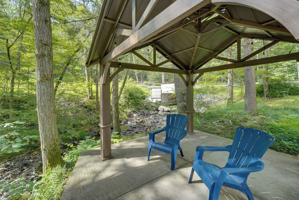 Creek Dips & Smores: Catskills Gem