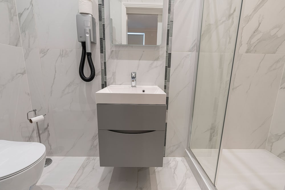 Luxury Apartments Near Harrods and the Science Museum