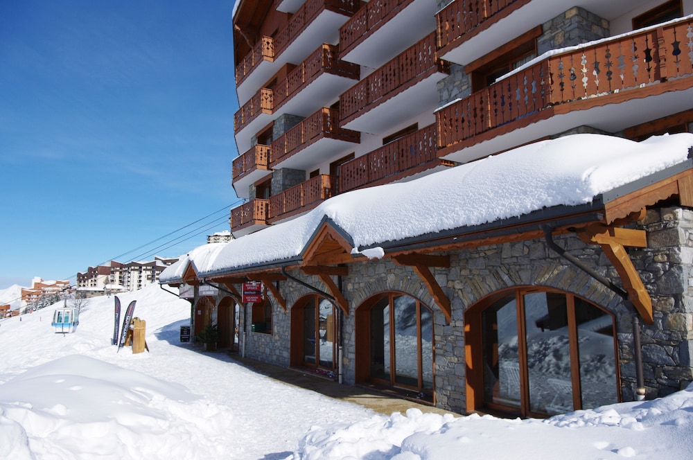 Hotel Les Chalets de L'Adonis - Image 1