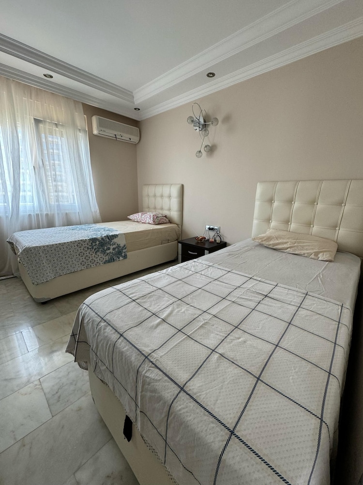 Alanya Cebeci VIII Family Style