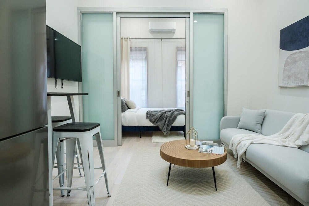 317 UES Apartments