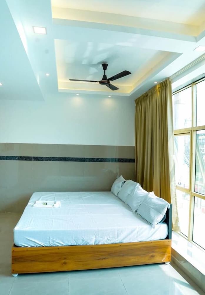 Nearest Rooms