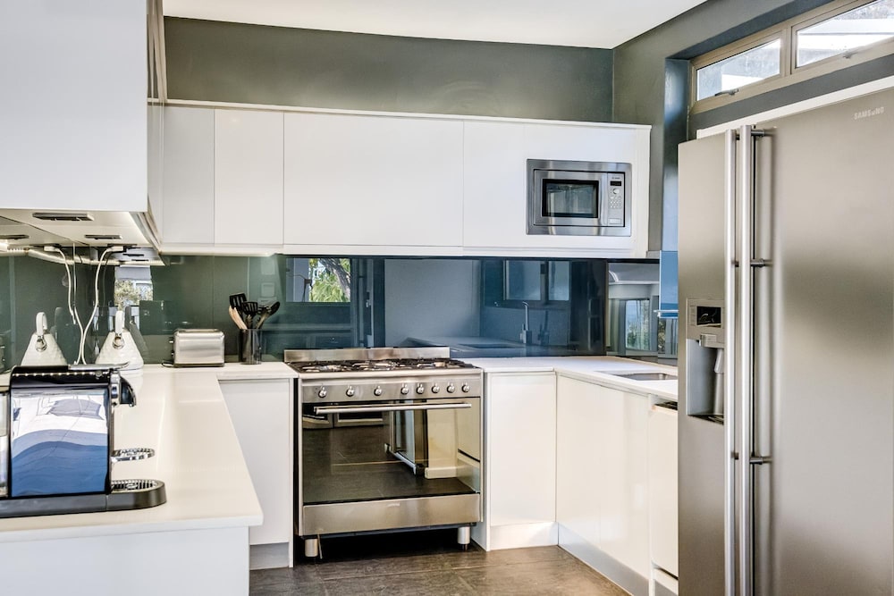 Ocean View Camps Bay 5bed Villa w Pool Valtameri