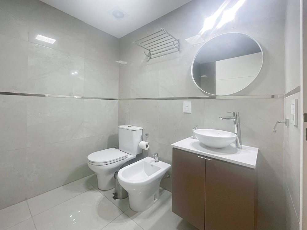 Ayres Suites Moreno