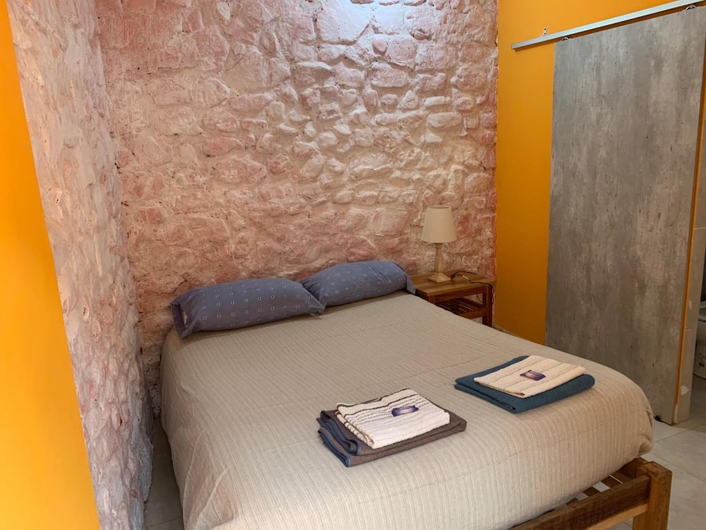 Hostal Casa De Piedra
