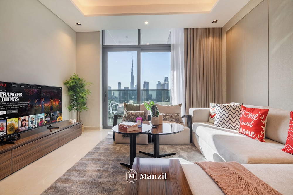 Manzil-1BR Apartment with Burj View