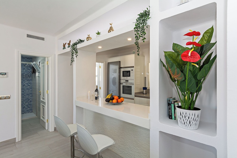 3 Bed Villa - Pool, Patio, Outdoor Dining Terrace