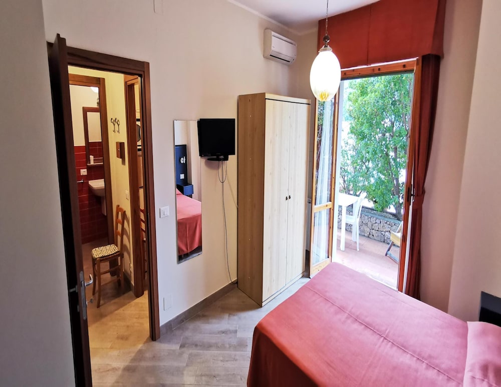 Apartment in Pietra Ligure photo 2