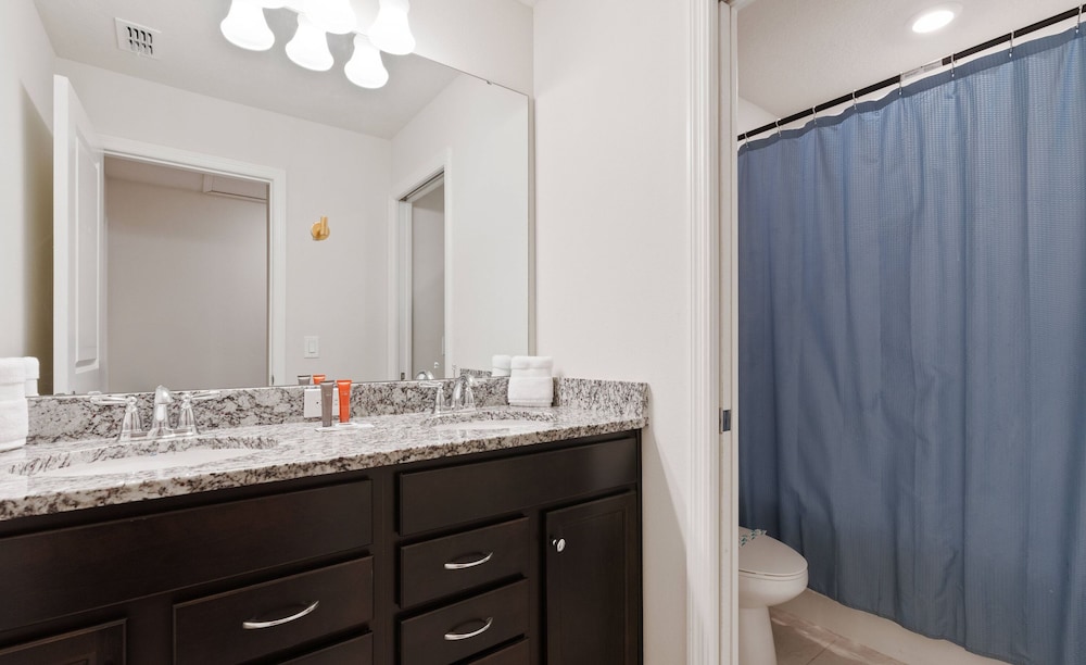 Brand NEW Luxury 10bedrooms At Windsor Island
