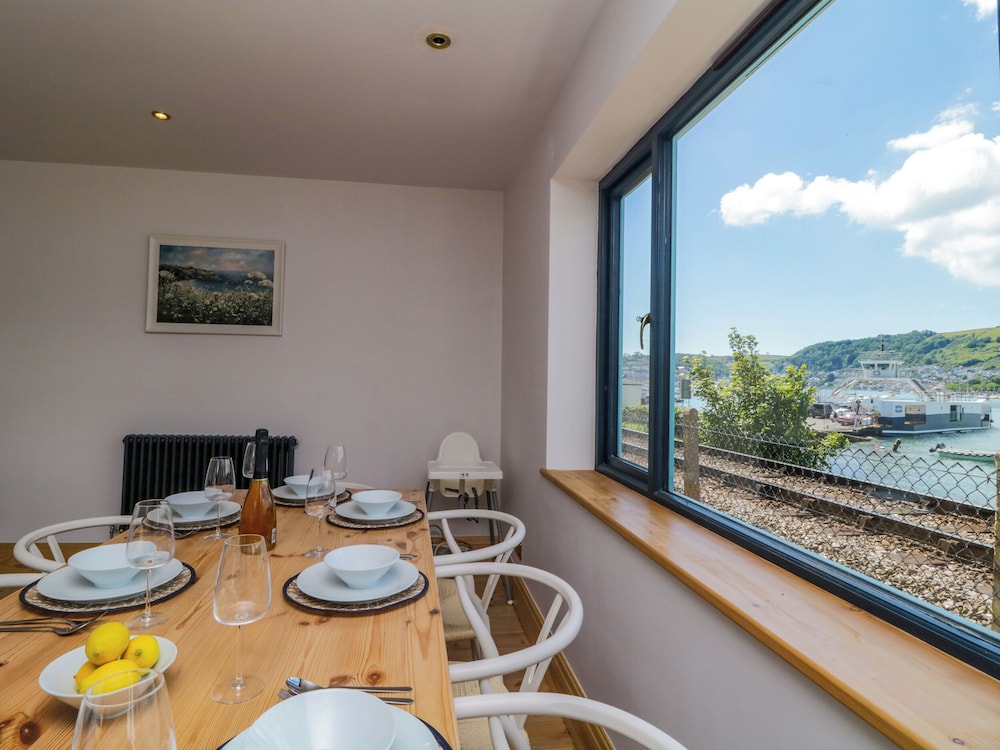 Britannia Crossings Cottage