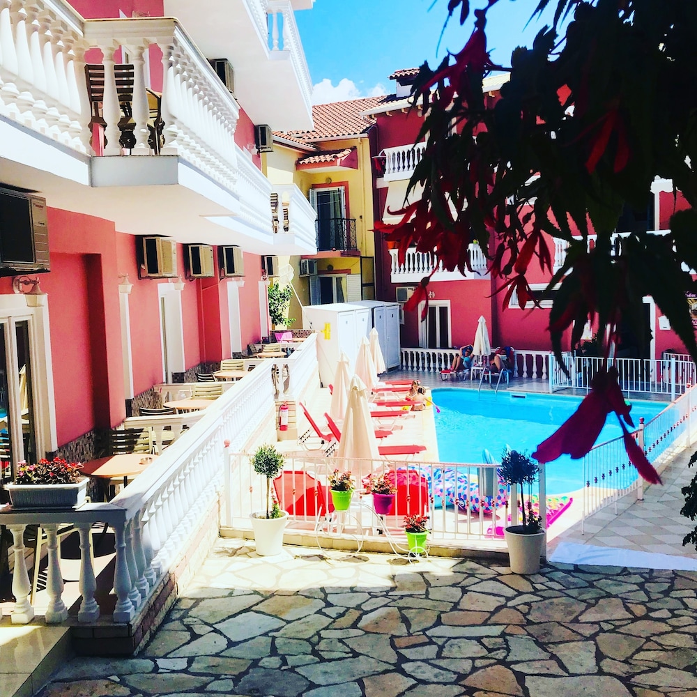 Villa Antonis