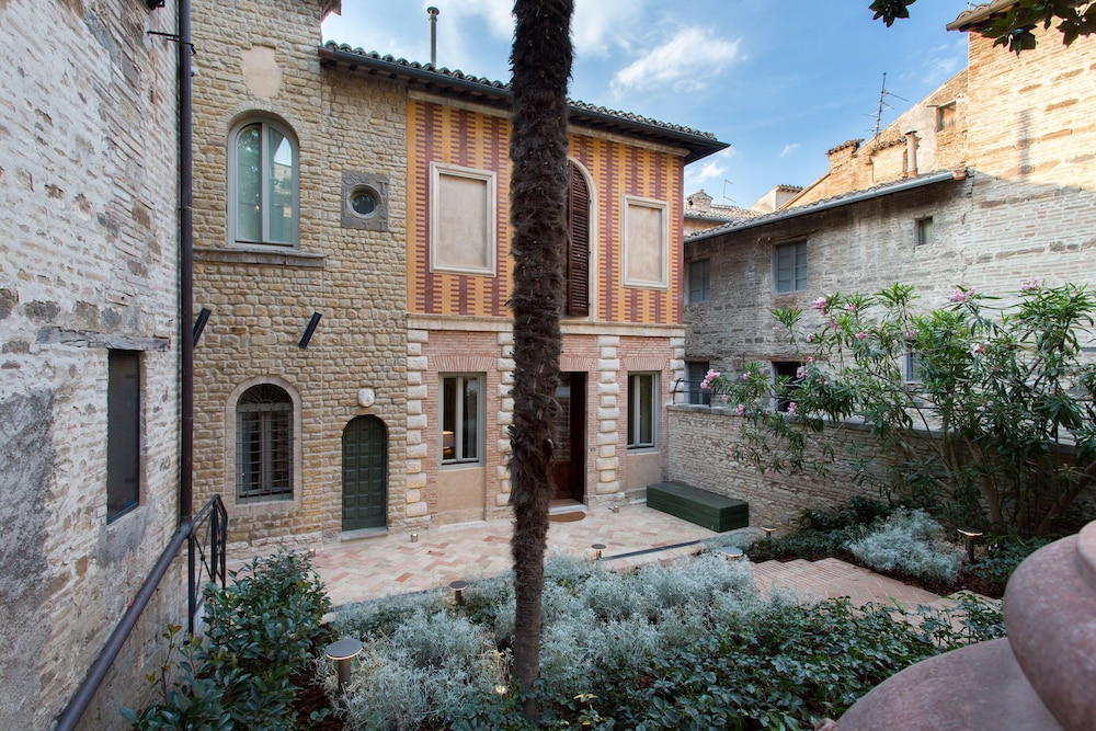 Palazzo Gentili