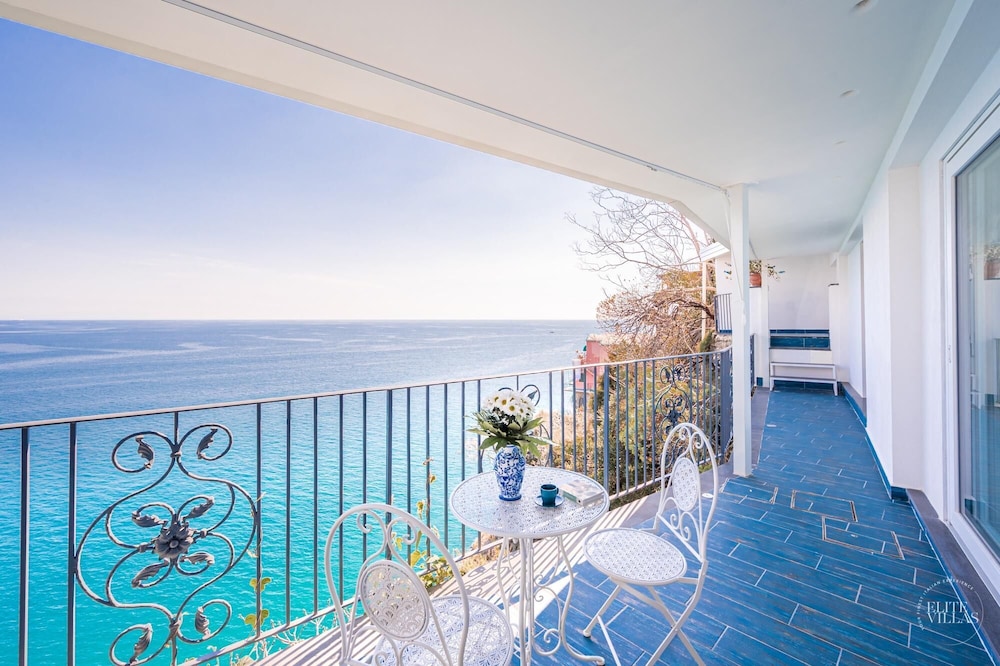 Villa Blue Sea Amalfi view 5