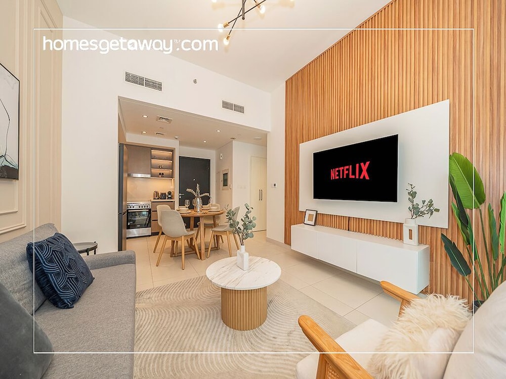 Chic 1BR Burj Crown Boulevard View