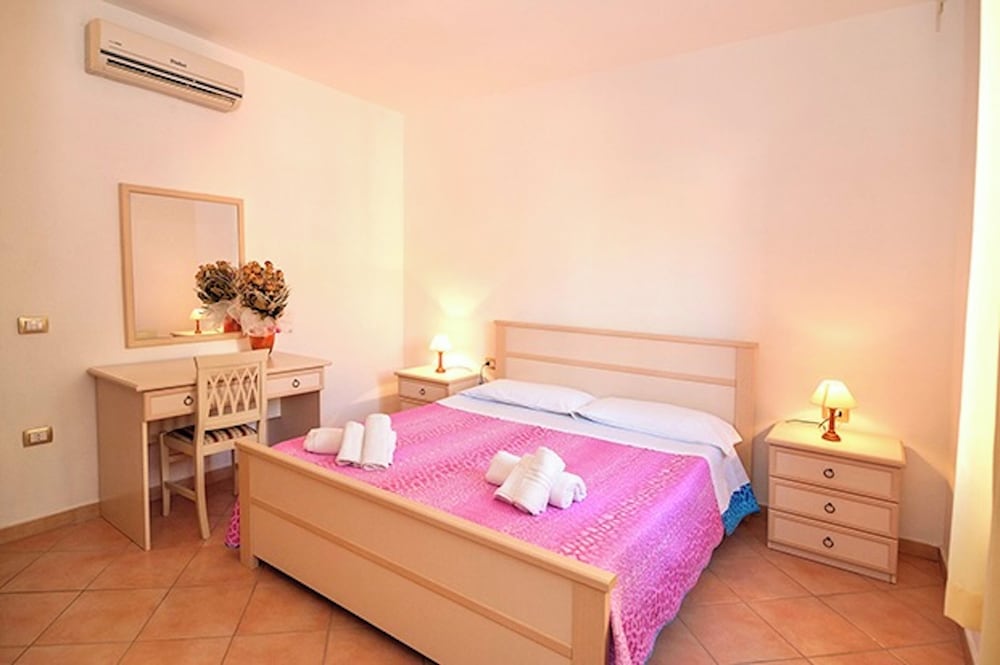 Residence with swimming pool near Budoni photo 3