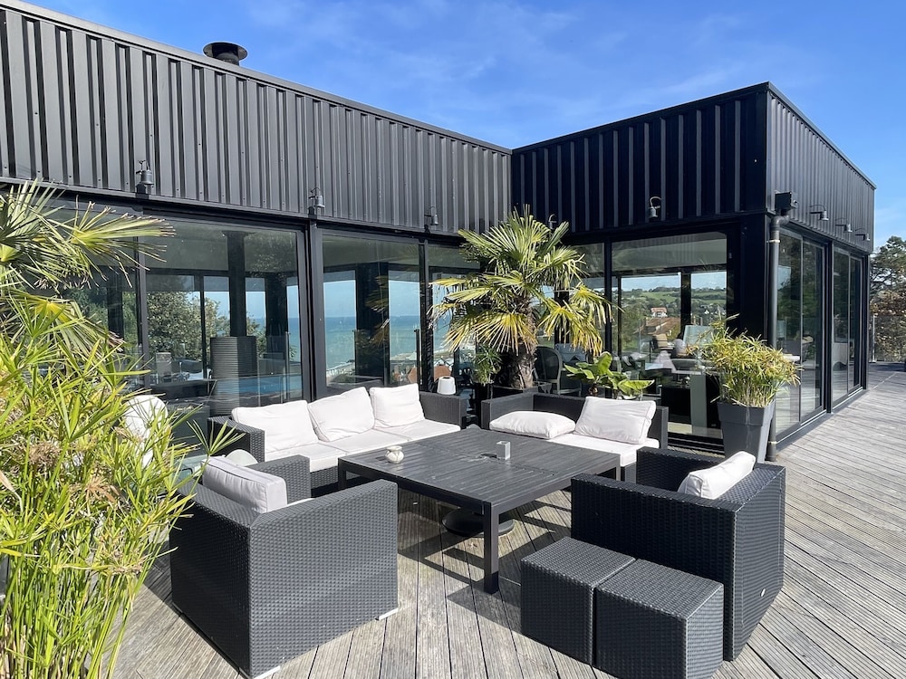 La Résidence de la Villa Quartz