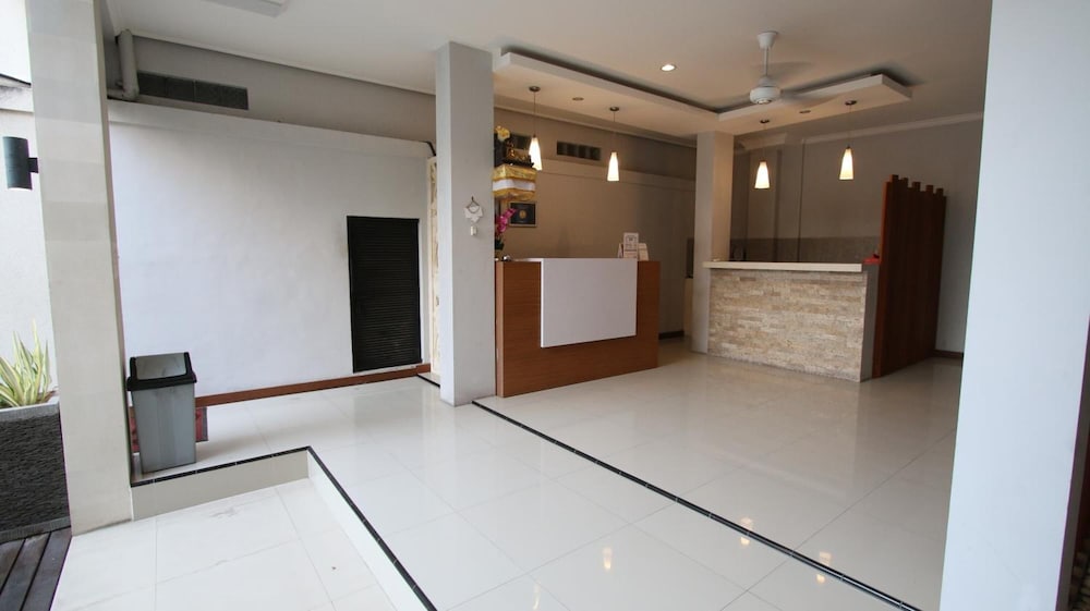 Tom Guest House
