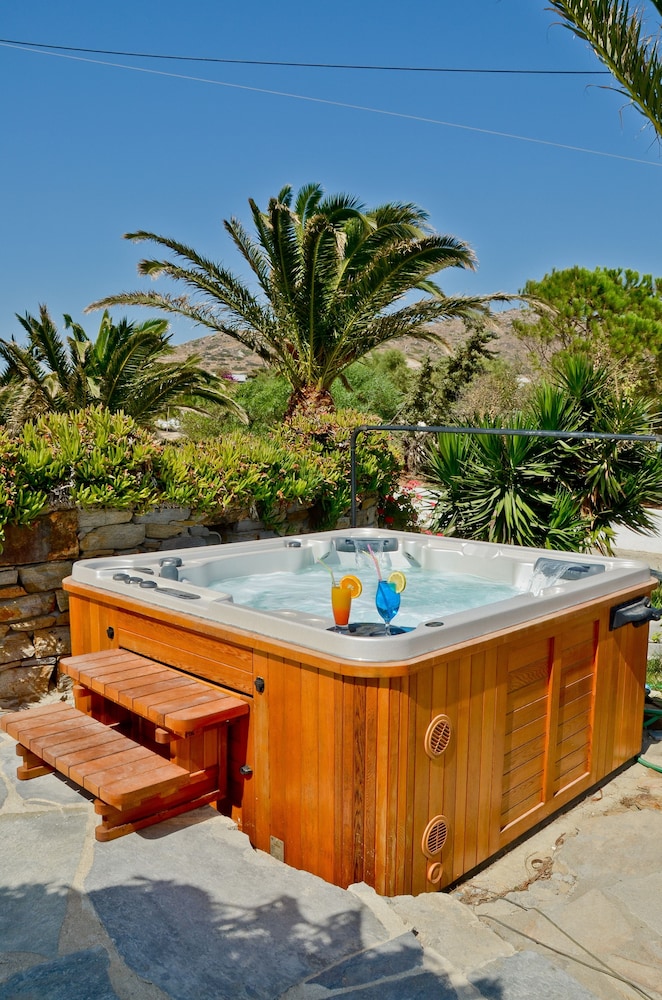 Oasis Studios en Naxos — recepcion & lobby