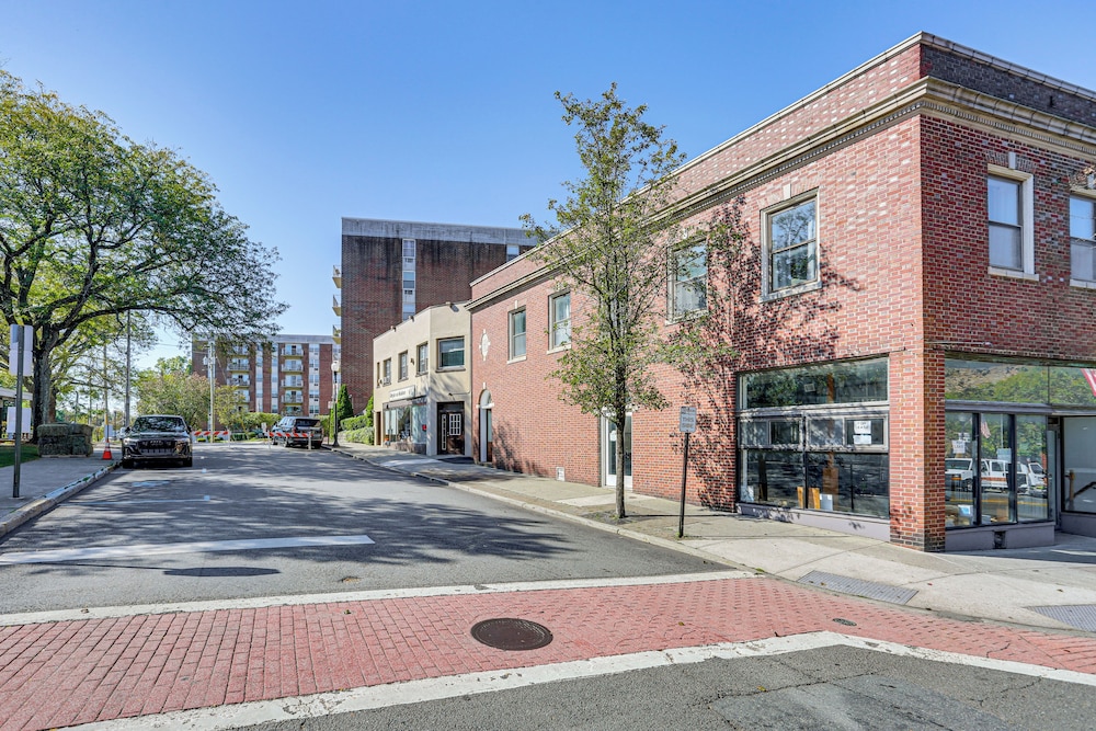 Hike, Relax & Visit Nyc! Central Suffern Condo