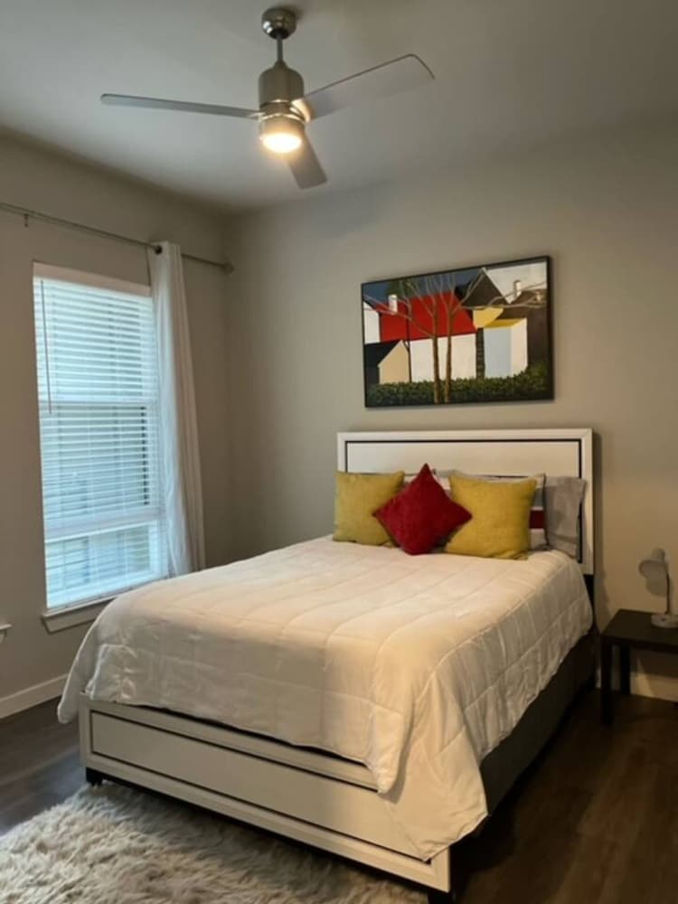 2x2 in Medical Center - The Magnolia Resort