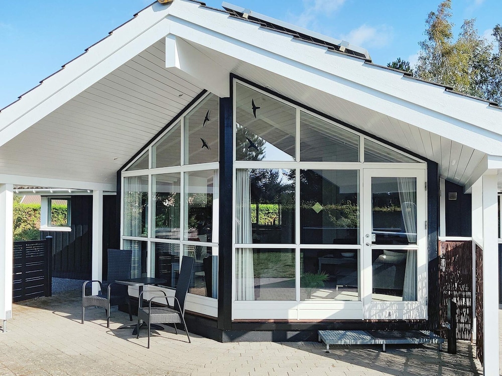 Holiday Home in Væggerløse