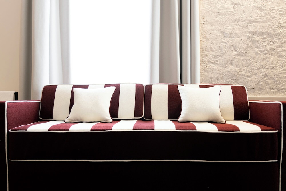 Ad Aram Suites en Naples