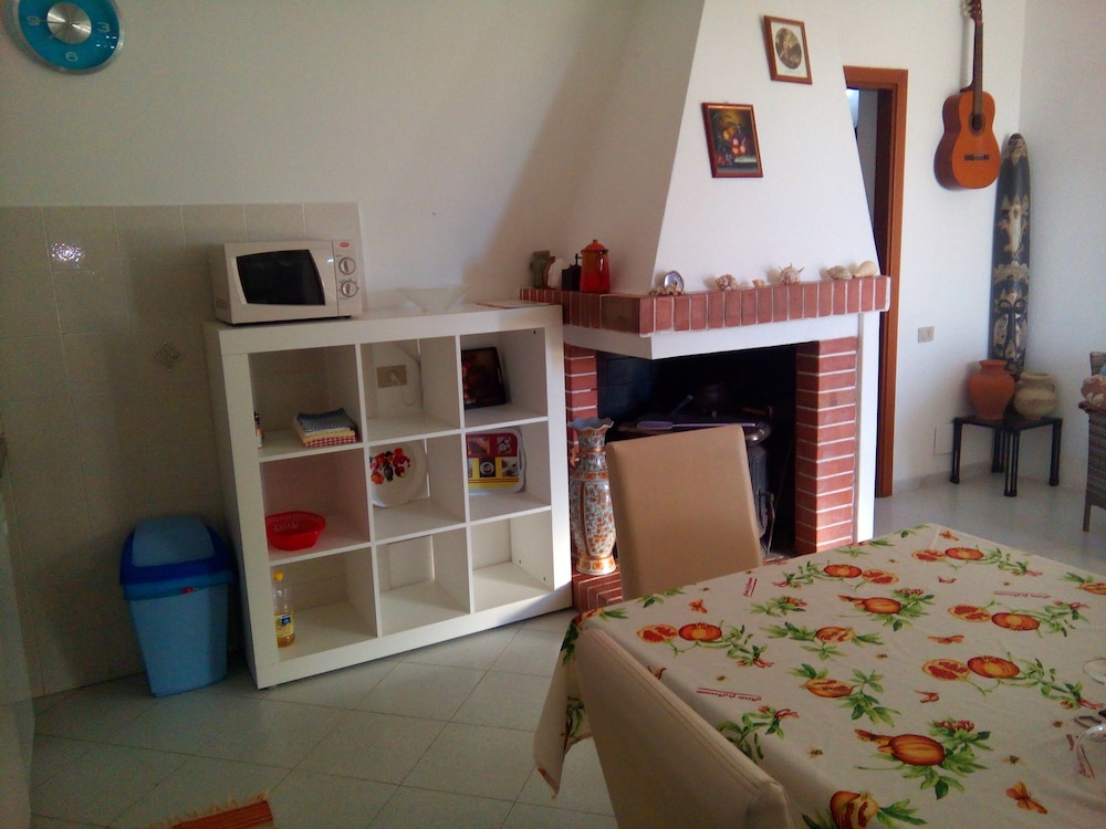 Rose Garden, Super Cheap Holiday Home in the Southernmost tip of Sardinia photo 4