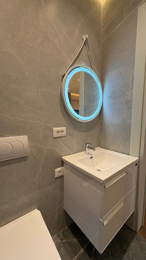 Blue Boutique Apartments 3
