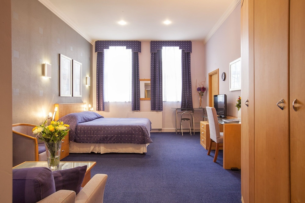 Spacious Studio Apartment In Nottingham Historic Lace Market view 3