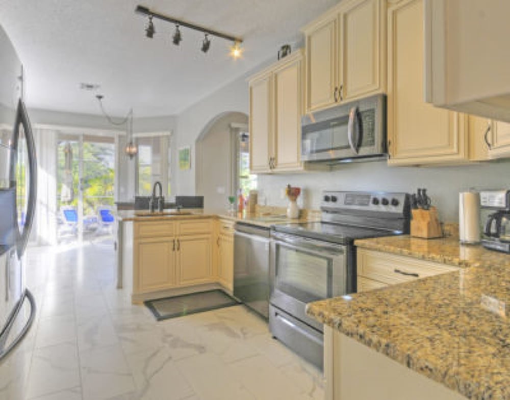 5BR Haines City PoolHome by Watson-186MN view 4