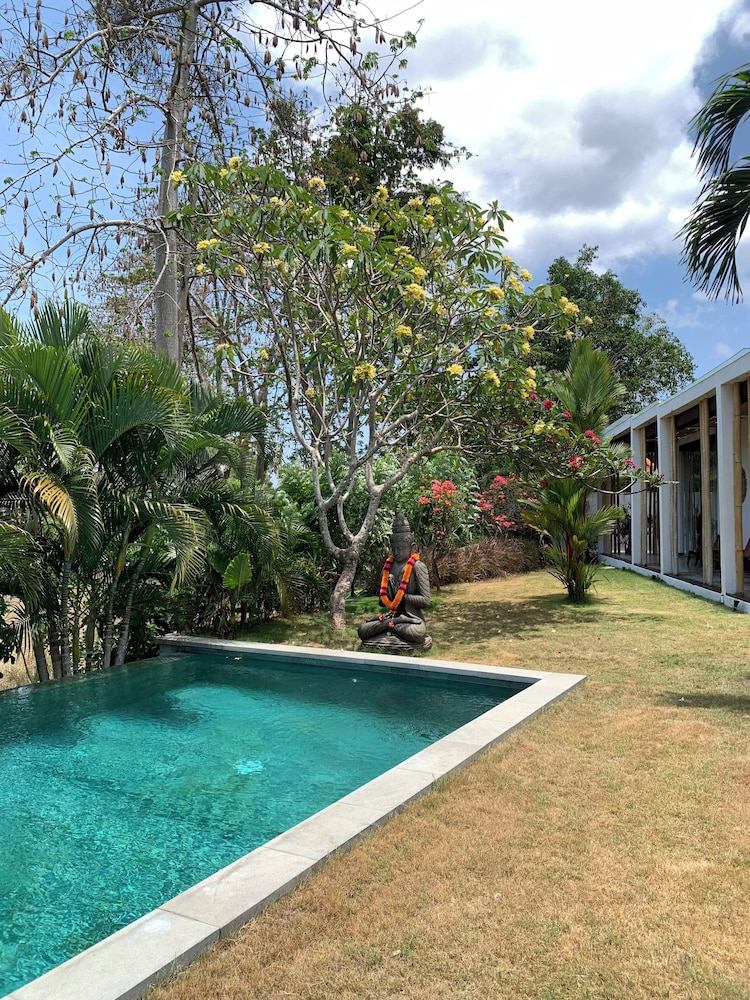 Samudra Damai Villas