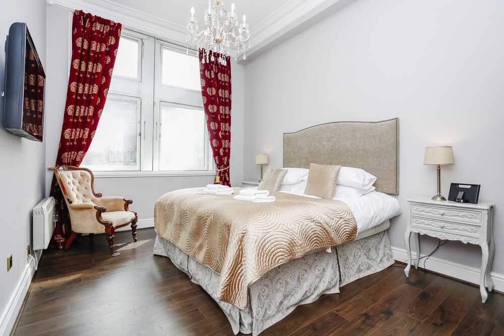 Gorgeous Royal Mile Mansion Apartment