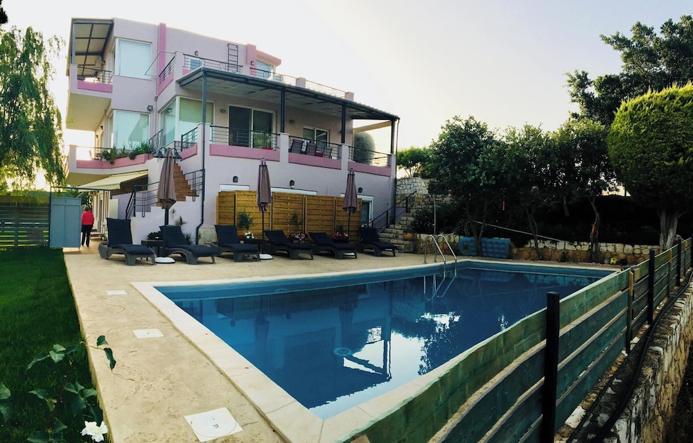 Villa Anatoli