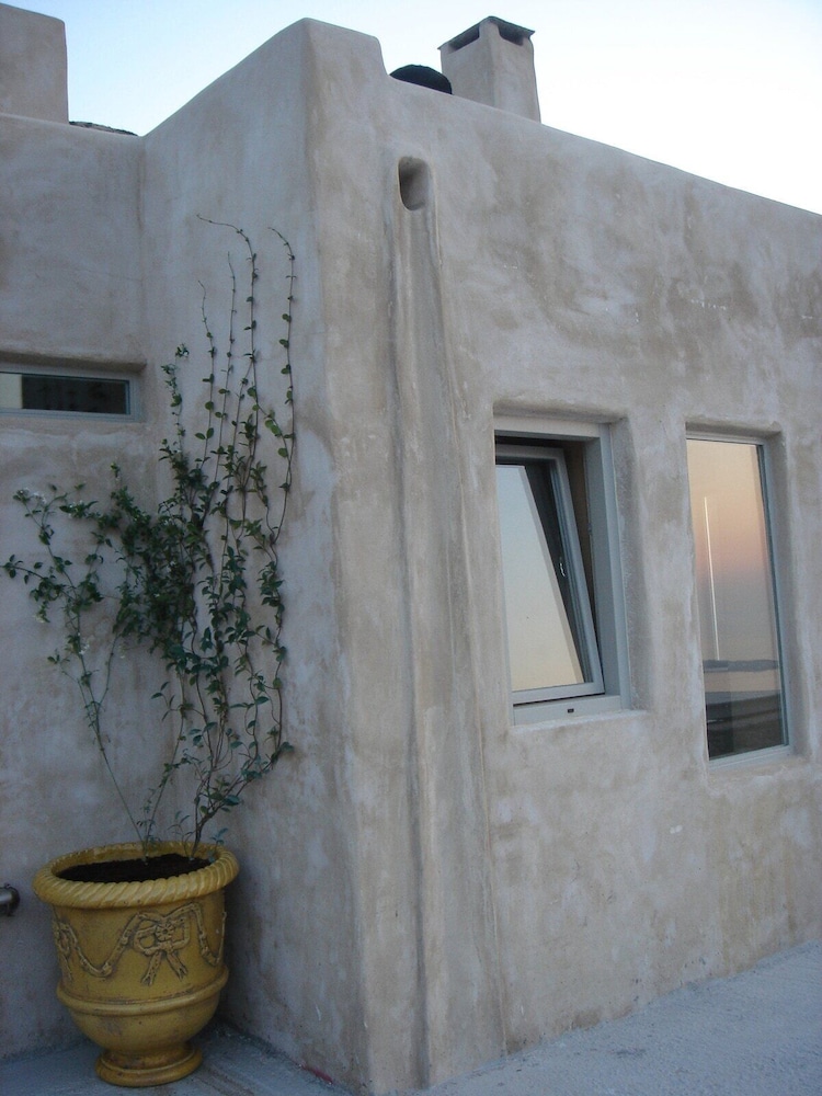 Villa Pegasus - Allparos Villas for 4-6