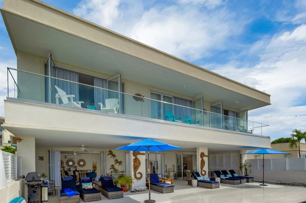 The Seahorse Family Villa Barbados