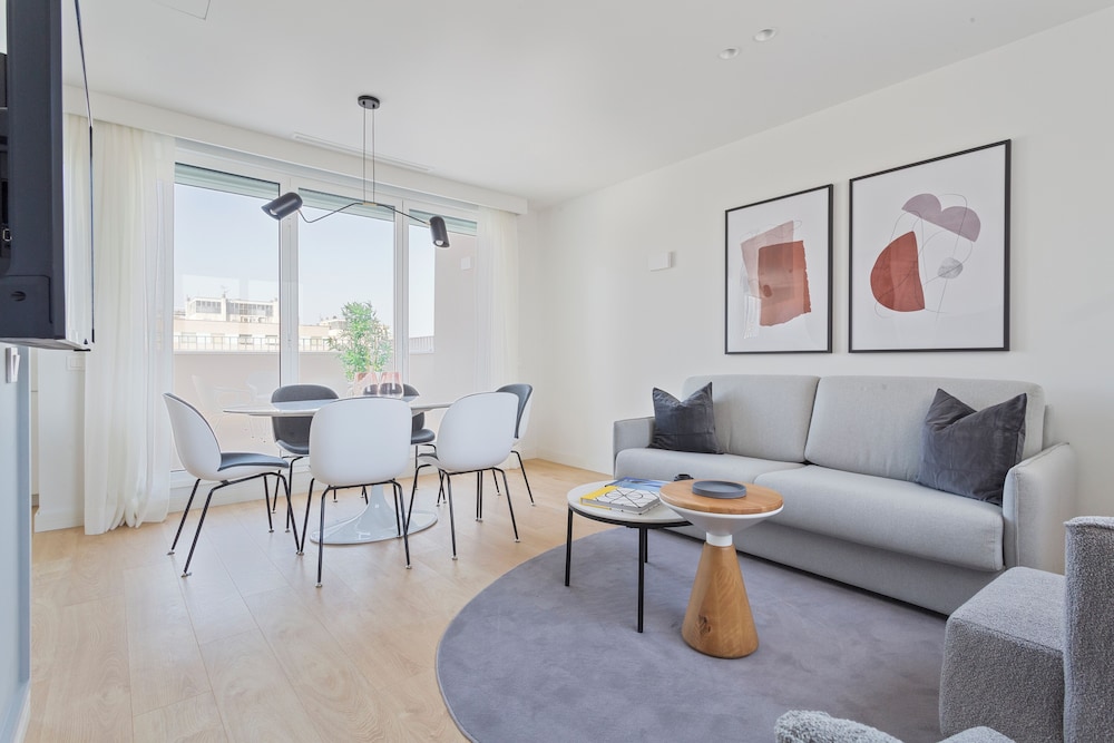 Uma Suites O'Donnell