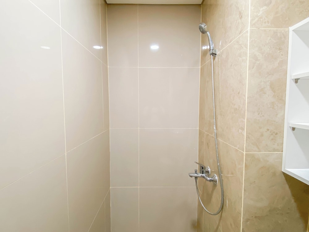 Modern Look 2BR Corner Transpark Cibubur Apartment