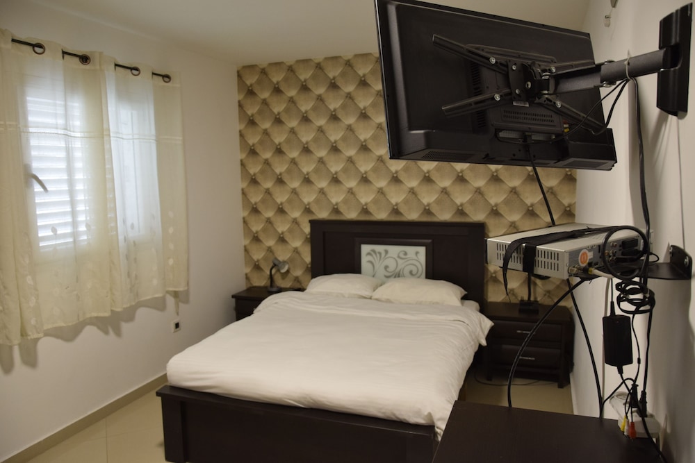 La Palmora Suites