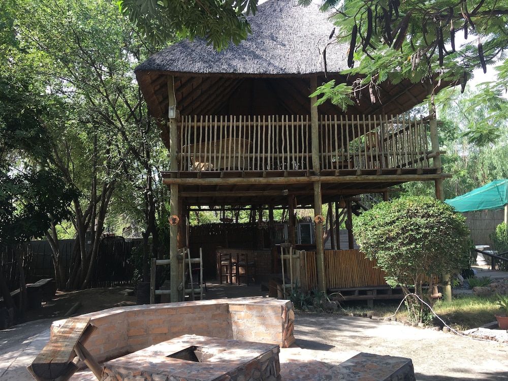 Laphroiag Luxury Chalets