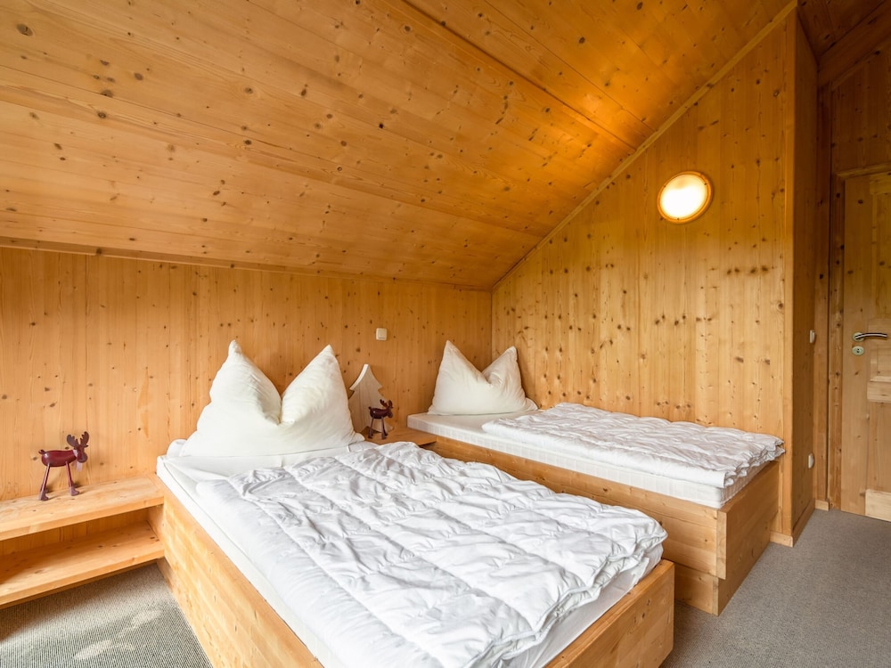 Wooden Chalet in Styria near Kreischberg Ski Area