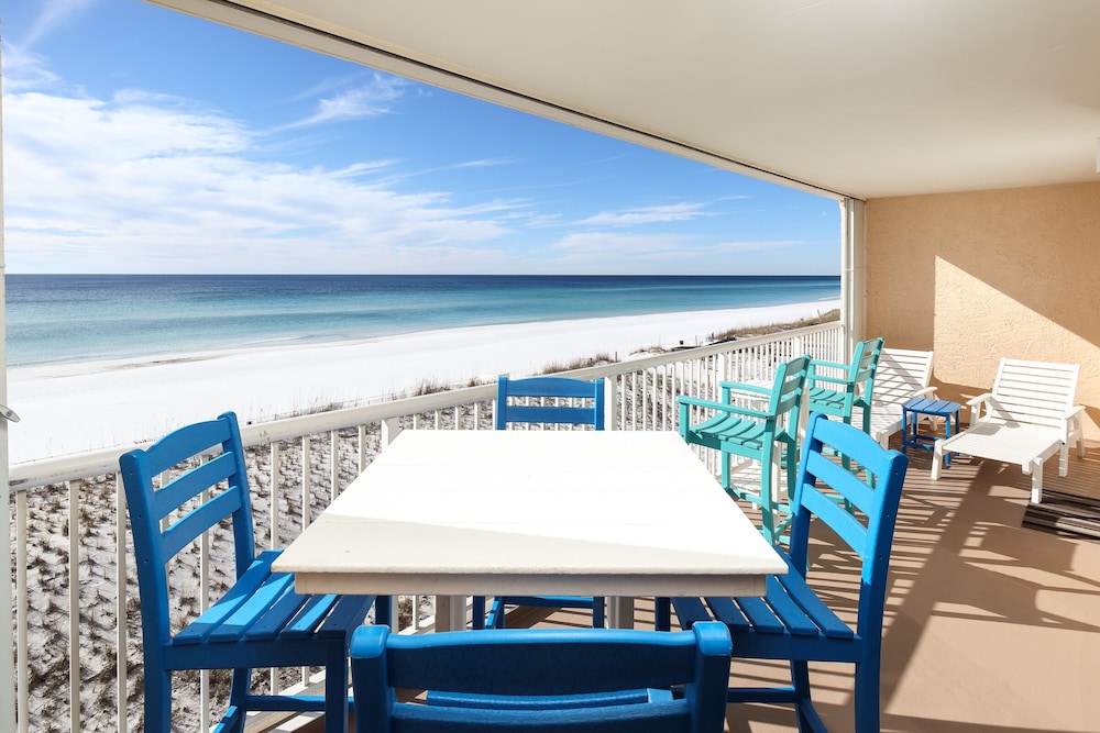 Islander 4011 by Brooks and Shorey Resorts