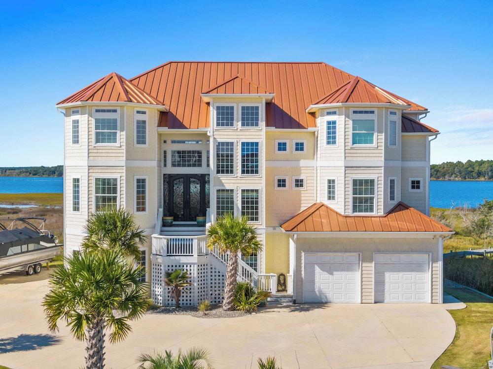 Permuda Private Island by Topsail Realty